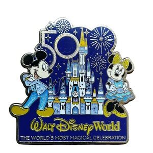 Disney World 50th Anniversary Mickey Minnie Cinderella Castle Pin 2021 Blue Gold